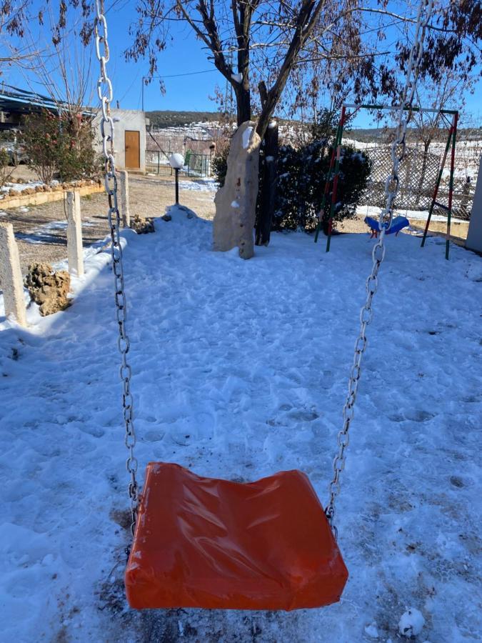 motel ain mersa Ifrane  Bagian luar foto