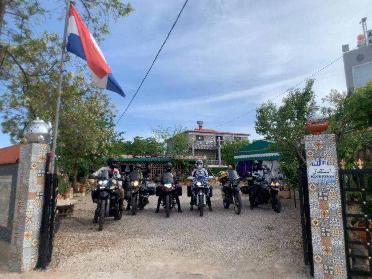 motel ain mersa Ifrane  Bagian luar foto