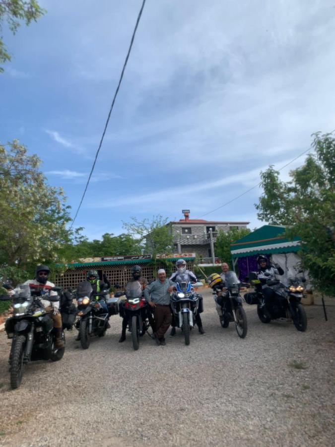 motel ain mersa Ifrane  Bagian luar foto