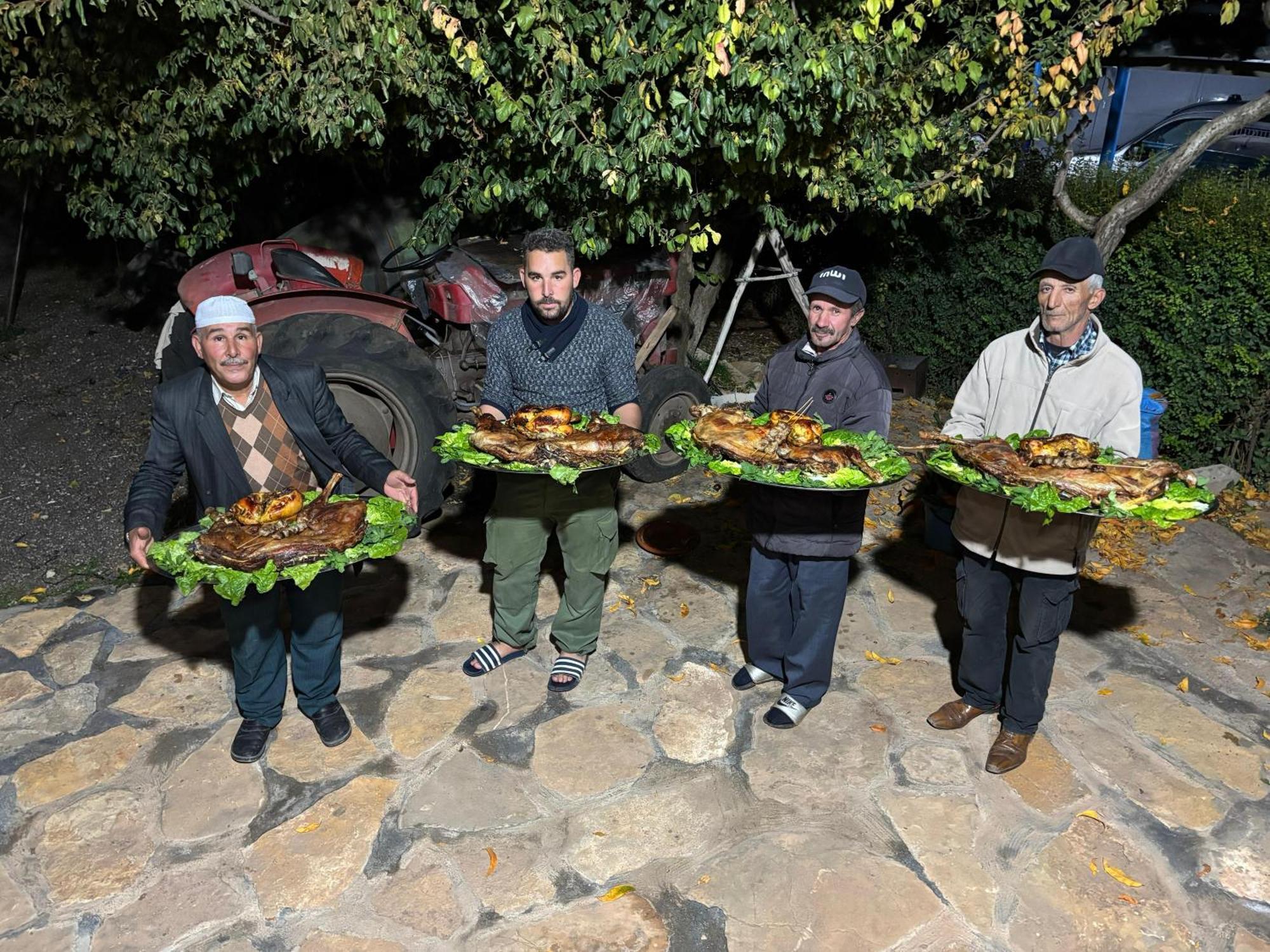 motel ain mersa Ifrane  Bagian luar foto